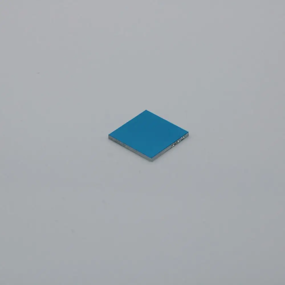 460nm +-20nm con dimensioni 50x50x1mm stretto filtro passa-banda