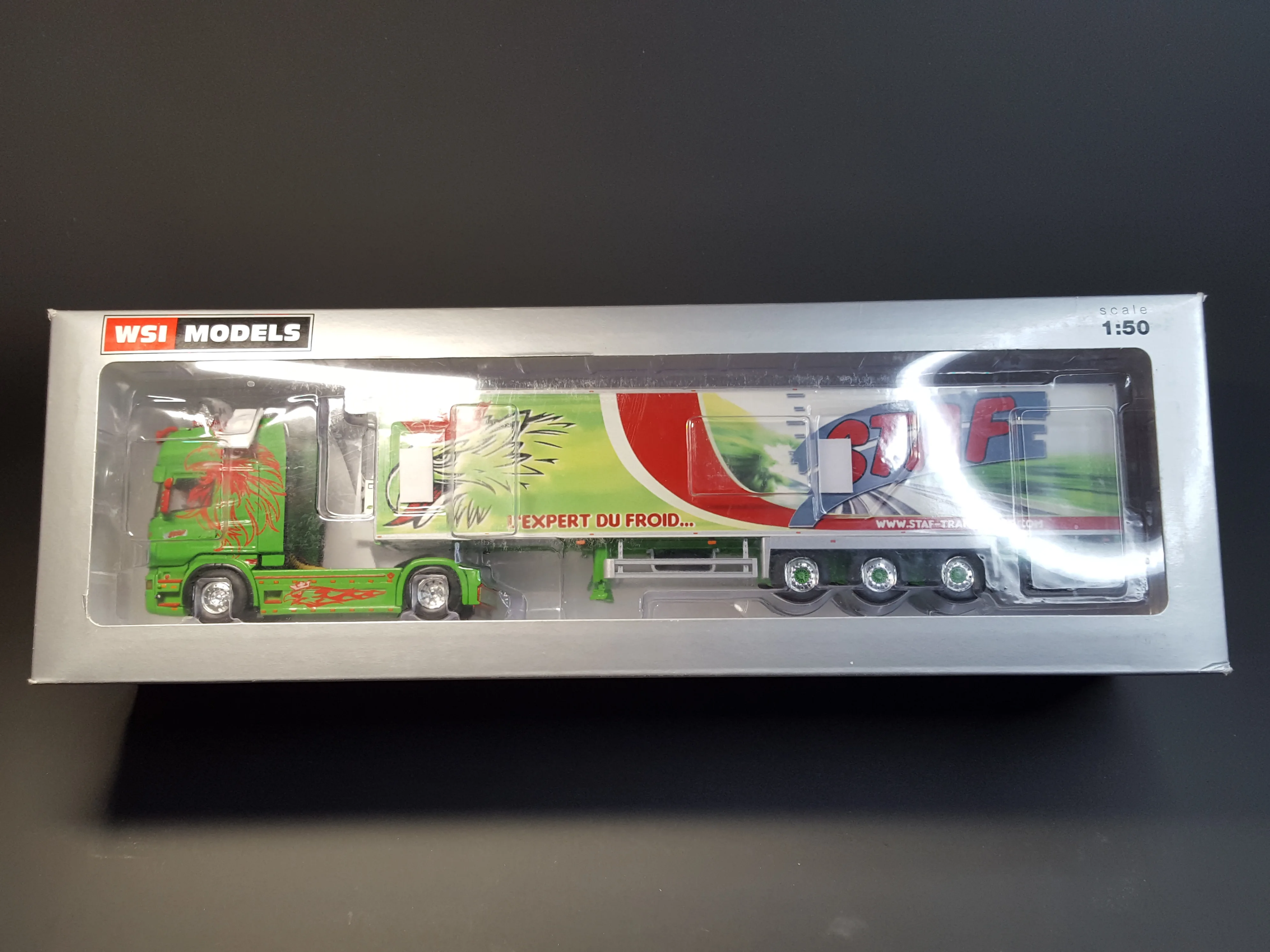 

WSI 1/50 R6 Topline 4×2 + Reeffer Trailer - 3 Axle (STAF) 01-1993 Die Cast Model Car Collection Limited