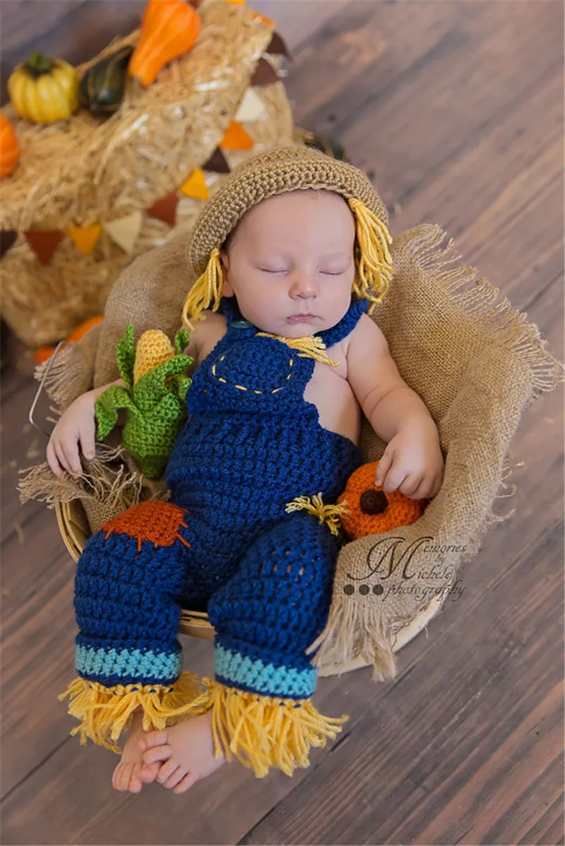 Adorable 2020 New Scarecrow Dog Hand Woven Baby Photography Suit Hand Hook Wool Newborn Infant 100 Days Shooting Clothing