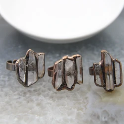 Vintage Natural White Quartz Ring,Clear Crystal Points Stick Antique Brass Edge Open Adjustable Ring,Fashion Unisex Finger Ring