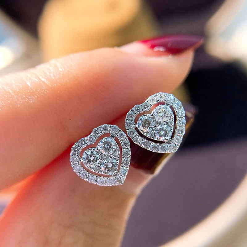 Huitan Simple Fashion Heart Shaped Stud Earrings for Women White Cubic Zirconia Romantic Female Earring Statement Jewelry Gift