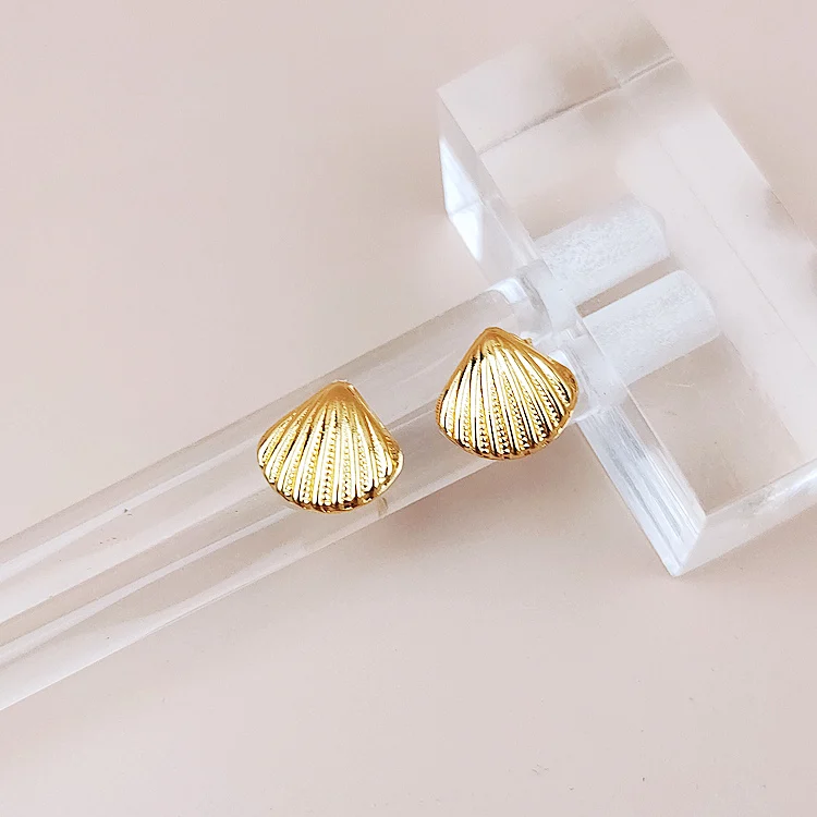 Brand New Ear Studs Earring Shell Stripe Cute Specially All-Match Romantic Casual Personality Vogue Gift Shiny Young Girl T0003