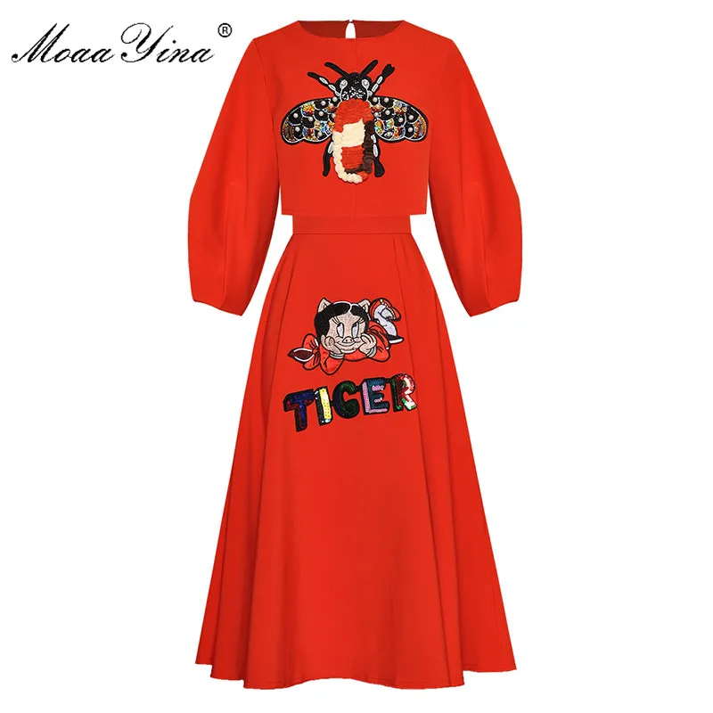 MoaaYina Fashion Designer Suit Spring Autumn Women Lantern sleeve insect Embroidery Sequin Short Tops+Skirt Two-piece set