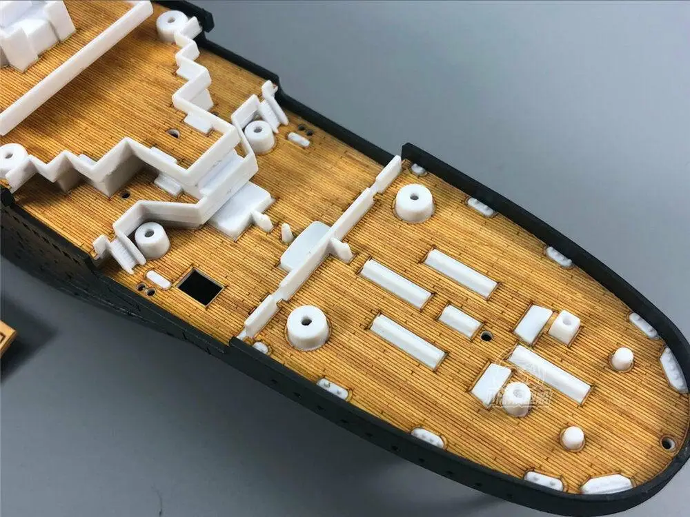 CY CY700042 Wooden Deck for HobbyBoss 81305 1/550 RMS Titanic Ship Model