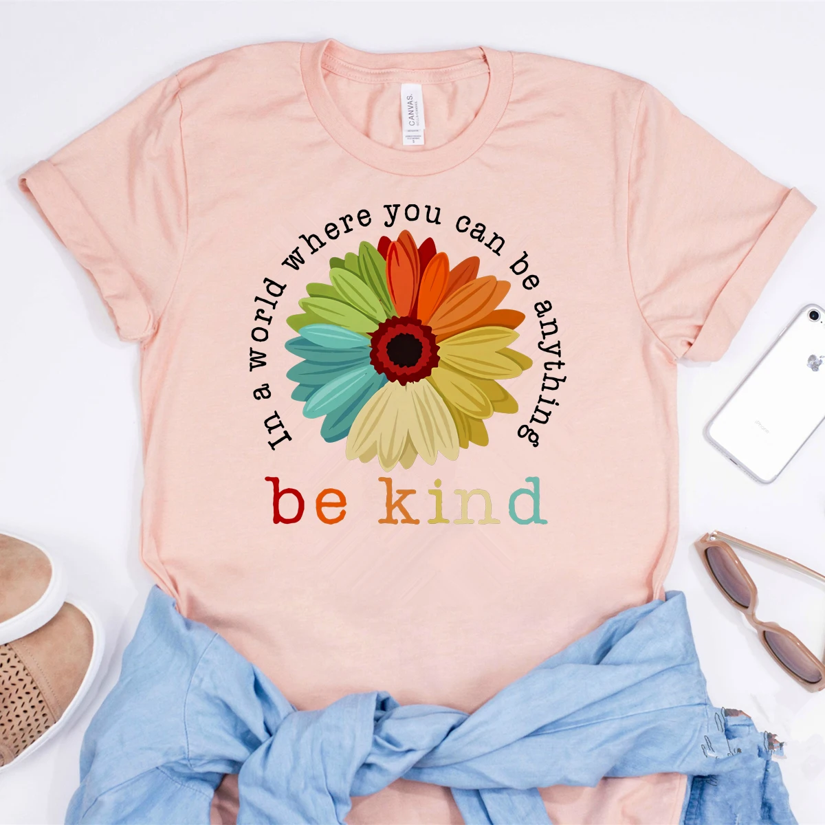 In World Where You Can Be Anything Be Kind T-shirt Sunflower Vintage Shirt Racial Equality Rainbow Graphic Tee Cute Slogan Tops