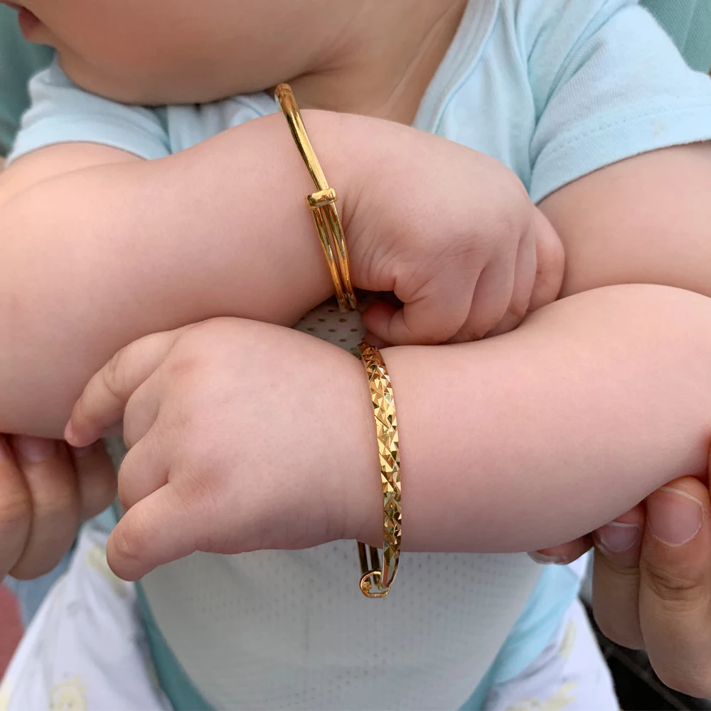 Ethlyn 2pcs/lot 0-3 Years Baby Jewelry Adjustable Durable Gold Color Baby Bangles Bracelet Jewelry Gifts  B140