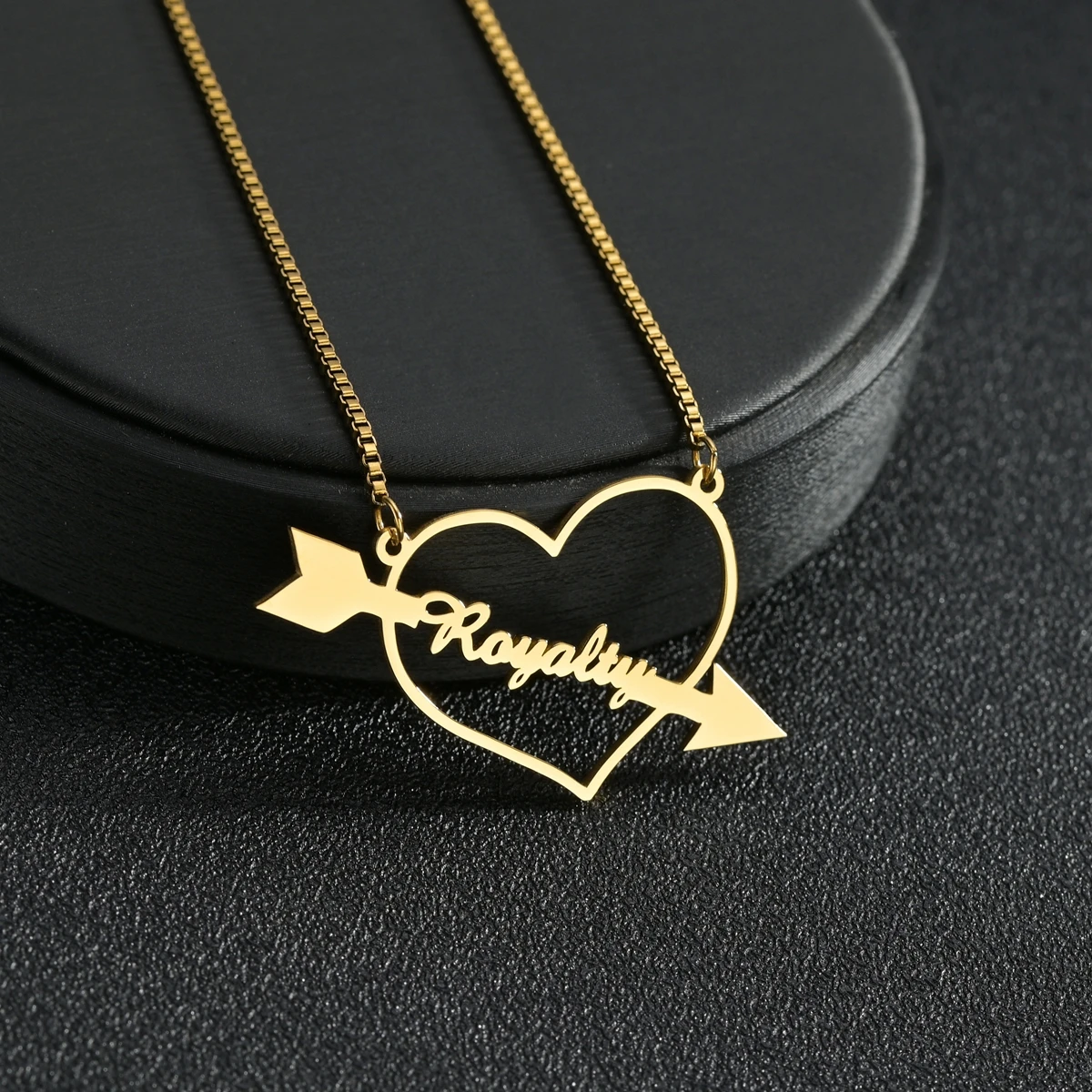 Customized Personalized Arrow Through Heart Stainless Steel Name Plate Necklace Box Chain For Women Girls Custom Necklace Gifts