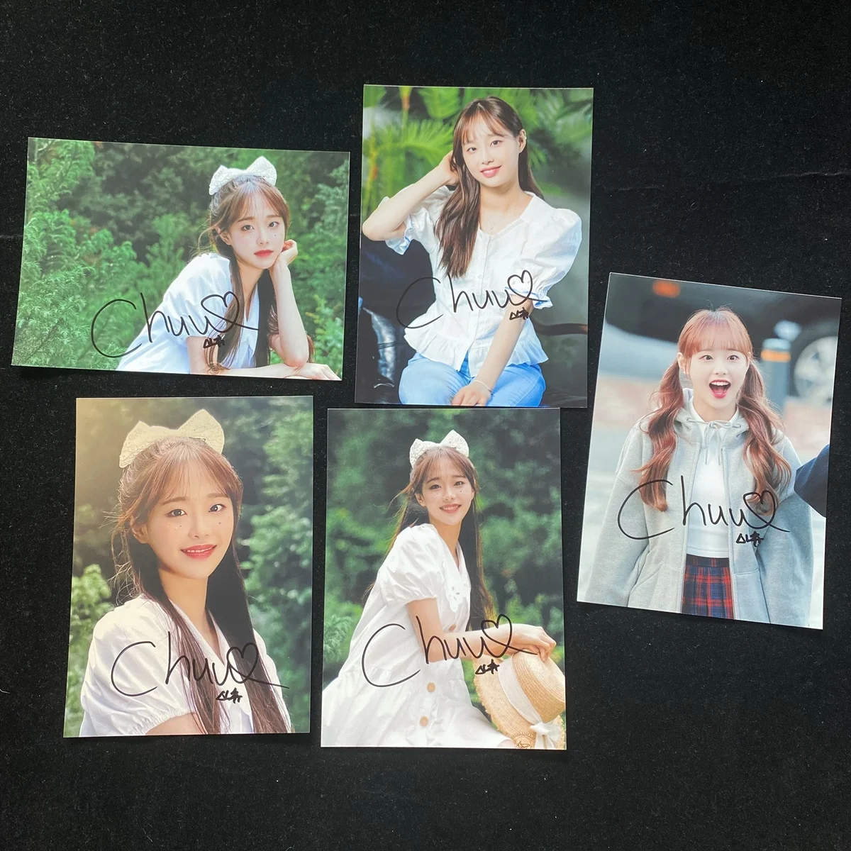 LOONA CHUU Autographed Signed Photo Pictures K-POP Collection 5*7 inches 122021B