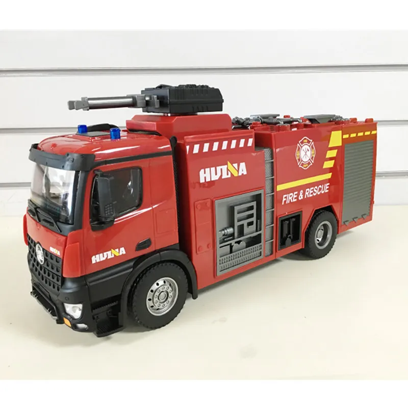 Hochsimulierter Feuerrettungswagen mit Tonlicht, Wasserspray, multifunktional, 62 cm, große 270-Grad-Drehung, RC-Feuerwehrauto