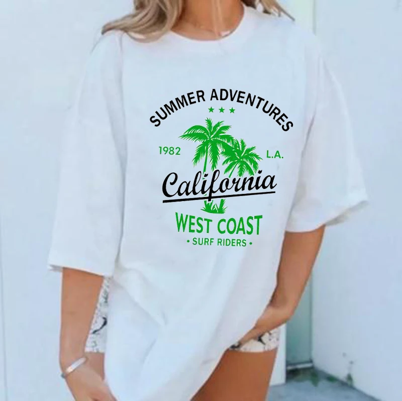 

Summer adventure Tshir Casual Oversized Tee Best Surfing Santa Monica California Womens Retro Style T-Shirt Vacation Beach Shirt