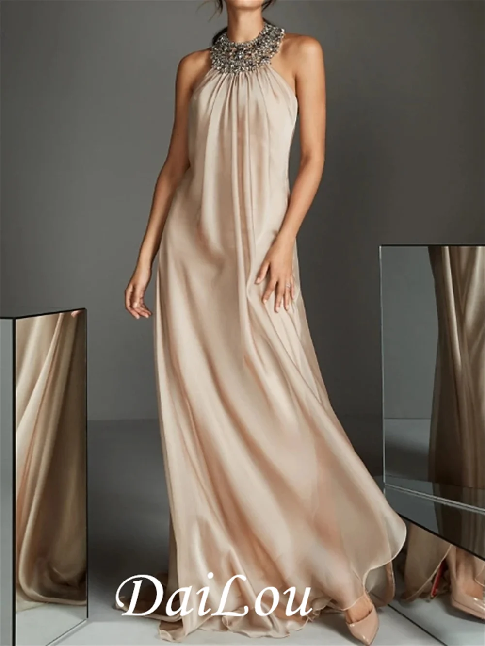 

Sheath / Column Beautiful Back Party Wear Formal Evening Dress Halter Neck Chiffon with Beading Sequin Draping 2021