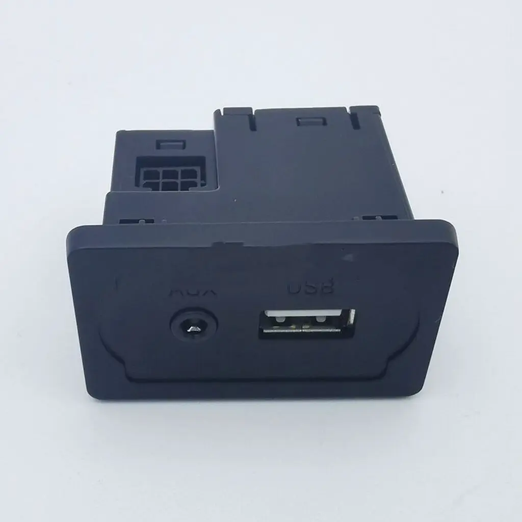 

For Chinese Brilliance V3 15 - 16 years USB interface AUX audio and video interface