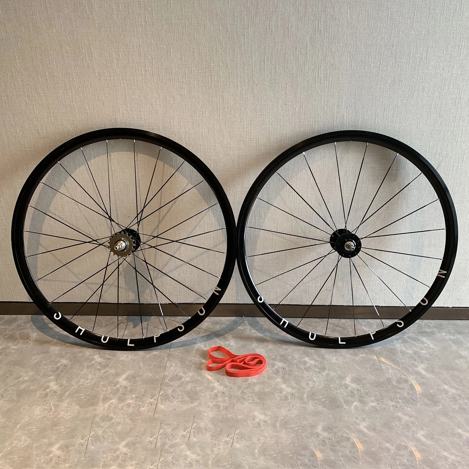 700C Fixed Gear Bike Wheel High Strength Racing Wheelset 30mm Rim Flat Spokes 20-24H Bearing Hub Single Speed Bicycle Parts