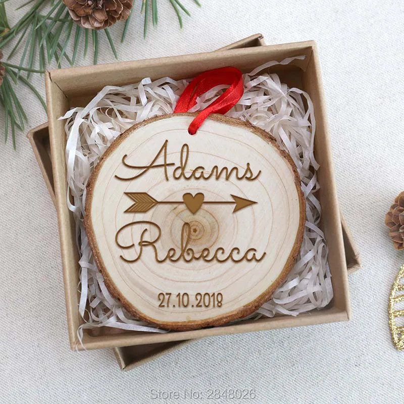 Custom wooden slices Wedding  Ornament,Personalized engraved Mr&Mrs Christmas Ornament,Custom Christmas arrows  Ornament Ball