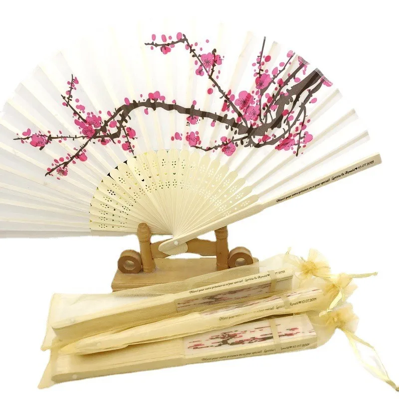 24/30PCS Wedding Favors Cherry Blossom Folding Silk Fan Personalized Bride&Groom Date and Name Outdoor Party Decoration Gift