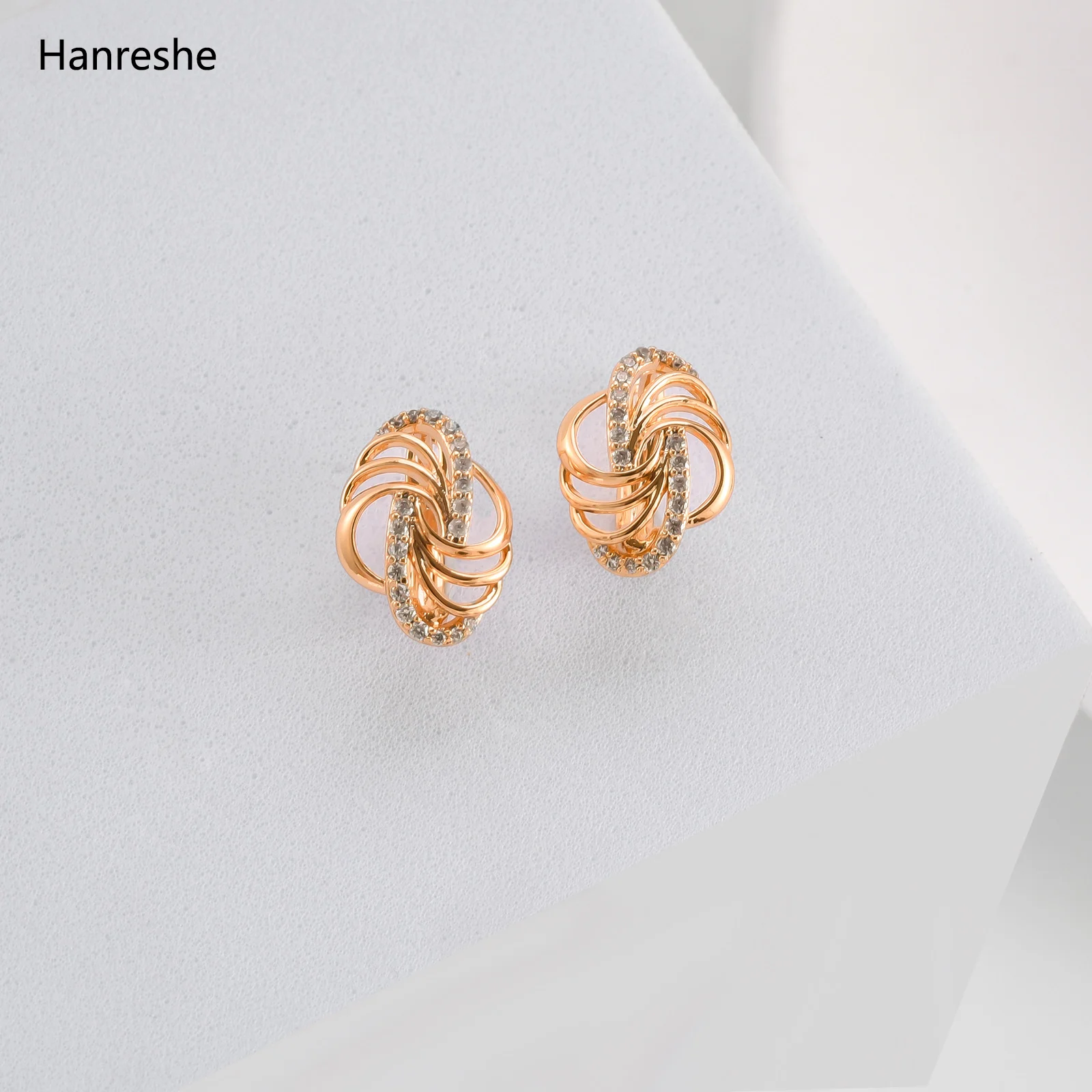 Hanreshe 585 Rose Gold Color Stud Earrings Vintage Jewelry Mini Natural Zircon Luxury Copper Korea Beautiful Earring Women Gift