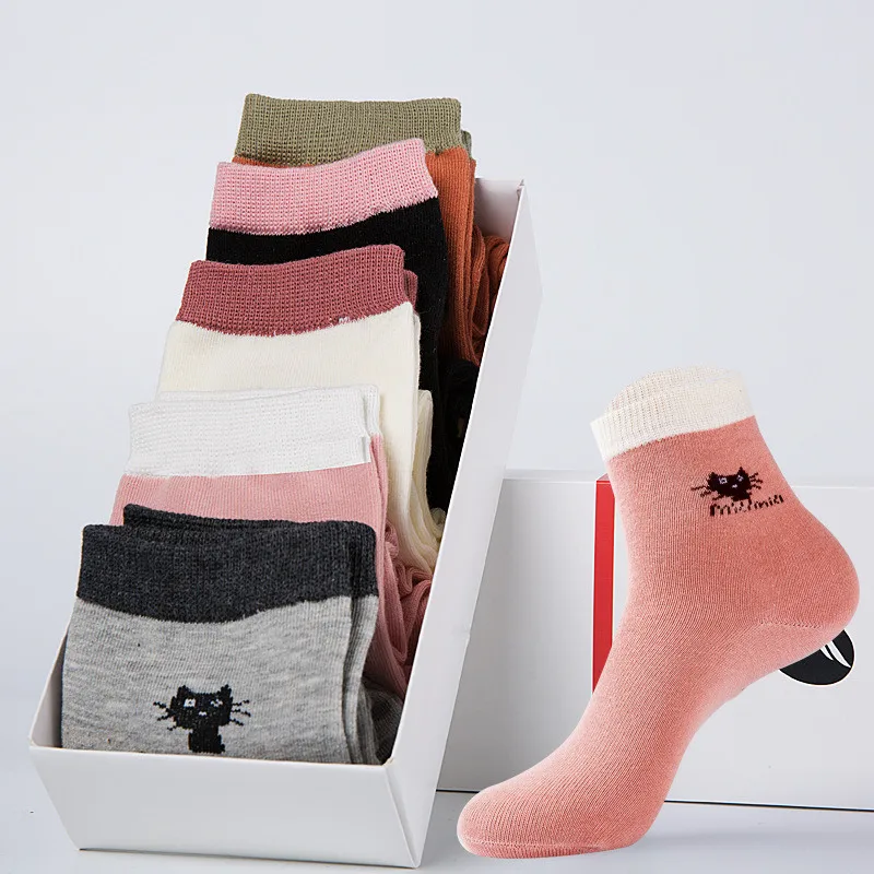 

5 Pairs/lot New Cotton Socks Women Breathable Funny Kawaii Socks for Women Crew Sock Cartoon Calcetines Mujer Chaussettes Femmes