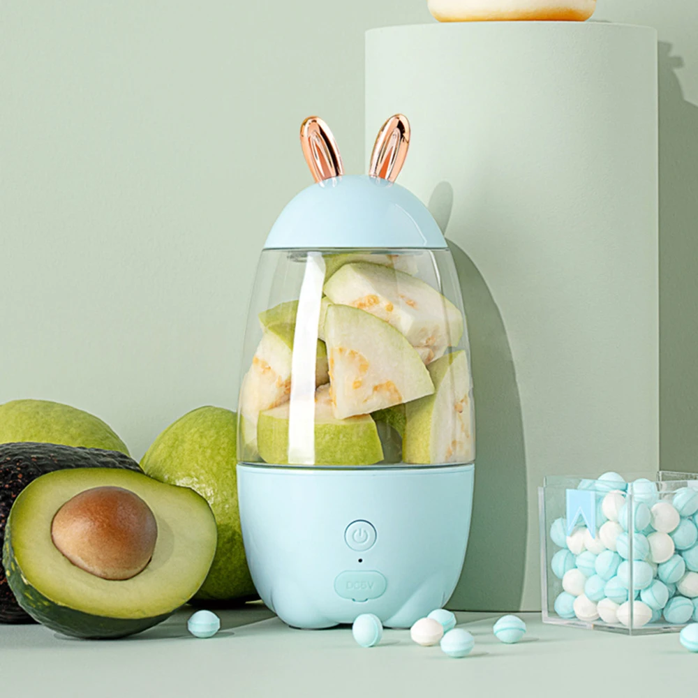 

Cartoon Portable Juicer Electric Fruit Juicer Rechargeable Fruit Squeezer Smoothie Blender Cordless Fruit Vegetable Extractor