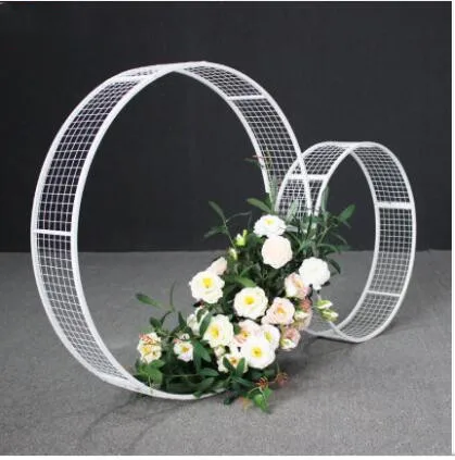 The new tieyi wedding props catwalk road wedding decoration flower arrangement creative grid ring pendant pendant