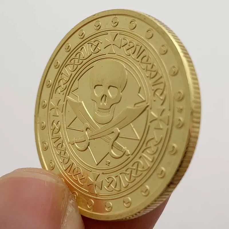 French Pirates of The Caribbean Skull Gold Plated Medal 32mm Gold Plated Coin Pirate Ship Coin Collectible Coin Gift