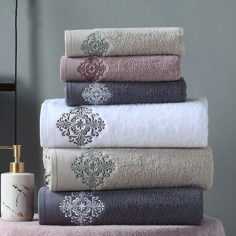 New Luxury Embroidery Adult Bath Towels Bathroom 140*80 cm Large Soft Cover Hotel For Home Blanket Decoration Terry Wedding Gift