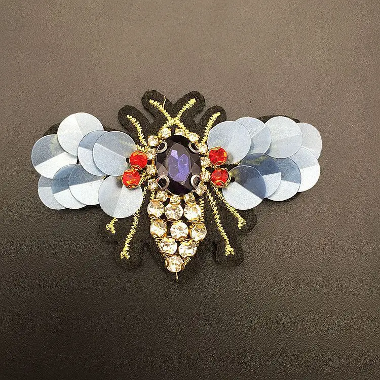 Handmade Rhinestone Beaded Sequin Bees Patches, Cool Fashion Sew on Crystal pearl patch for clothes beaded Applique cute patch