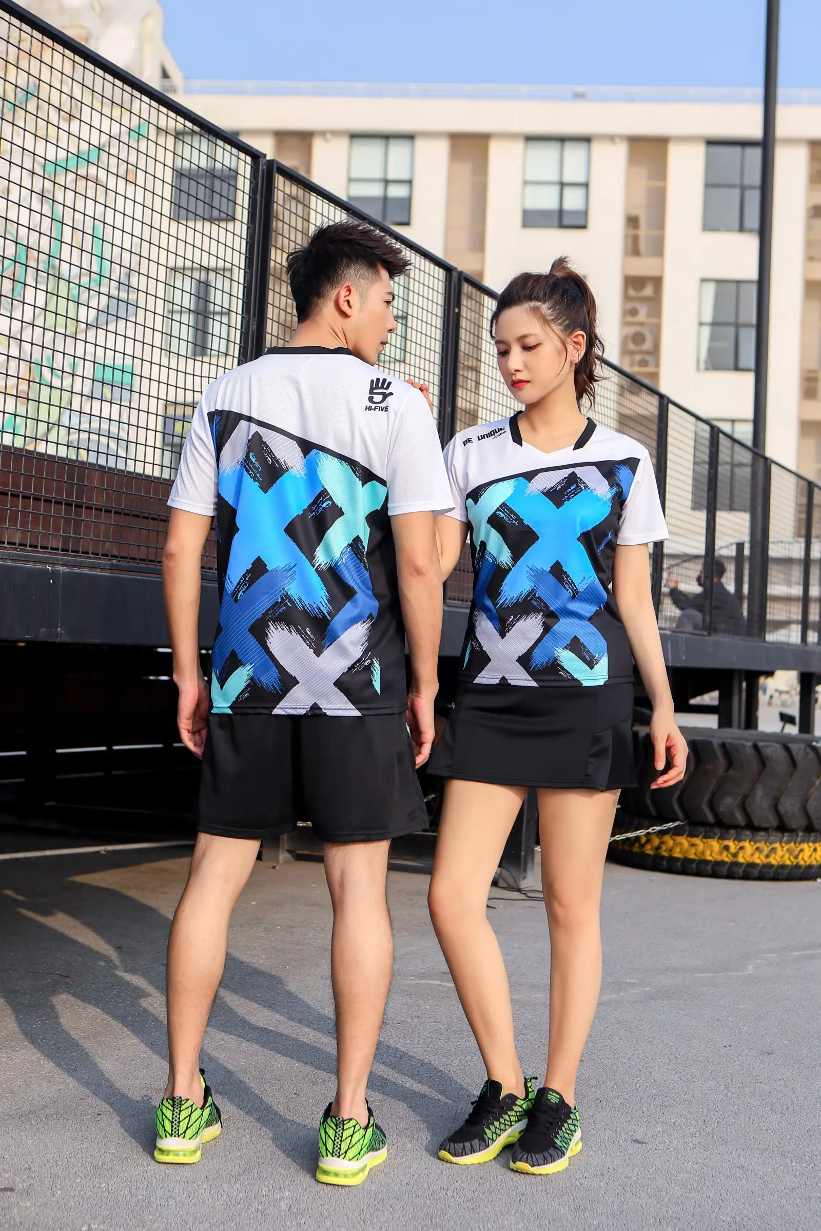 الريشة قمصان الرجال النساء ، قميص رياضي قمصان التنس ، تنس طاولة التي شيرت ، سريعة الجافة اللياقة البدنية الرياضة فريق التدريب لعبة