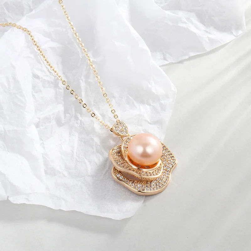 AIYANISHI 18K Gold Filled Natural Freshwater Pearl Necklaces Charm Flower Necklaces Jewelry Freshwater Mom Gift Pearl Necklaces