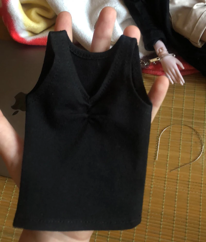 M0132 เด็กทําด้วยมือของเล่น 1/6 1/3 1/4 ลุงตุ๊กตาเสื้อผ้าBJD/SDตุ๊กตาpropsอุปกรณ์เสริมสาวกีฬาเสื้อกั๊ก 1 ชิ้น