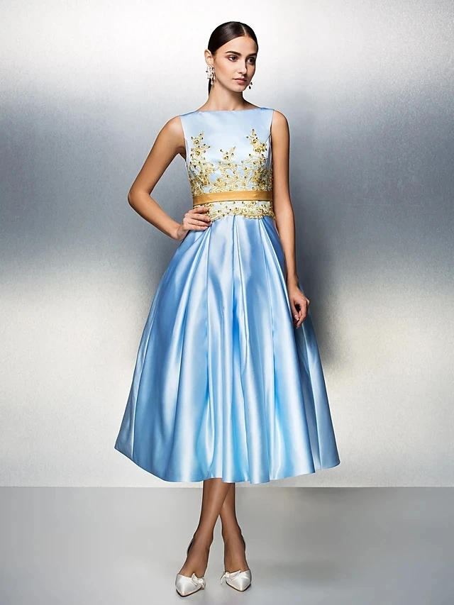 

Elegant Sky Blue Arabic Evening Formal Dress 2024 Boat Neck Tea Length Satin Gold Appliques Prom Party Gown Vestidos De Noach