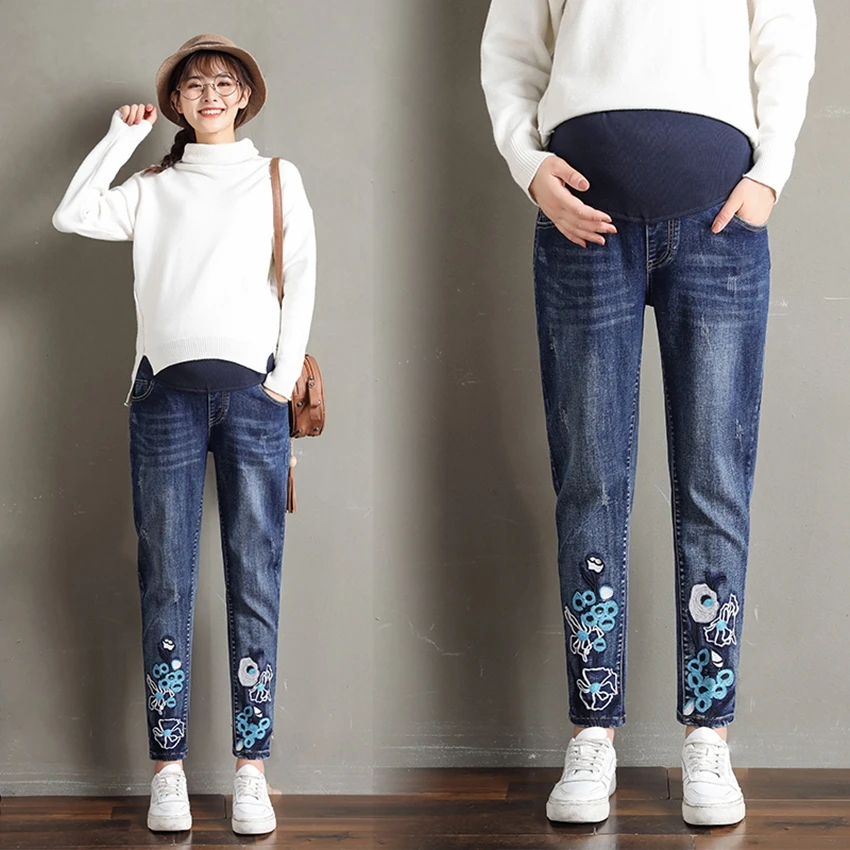 

Autumn and winter pregnant women embroidered jeans trousers casual pants Korean small feet pants were thin nine points stretch