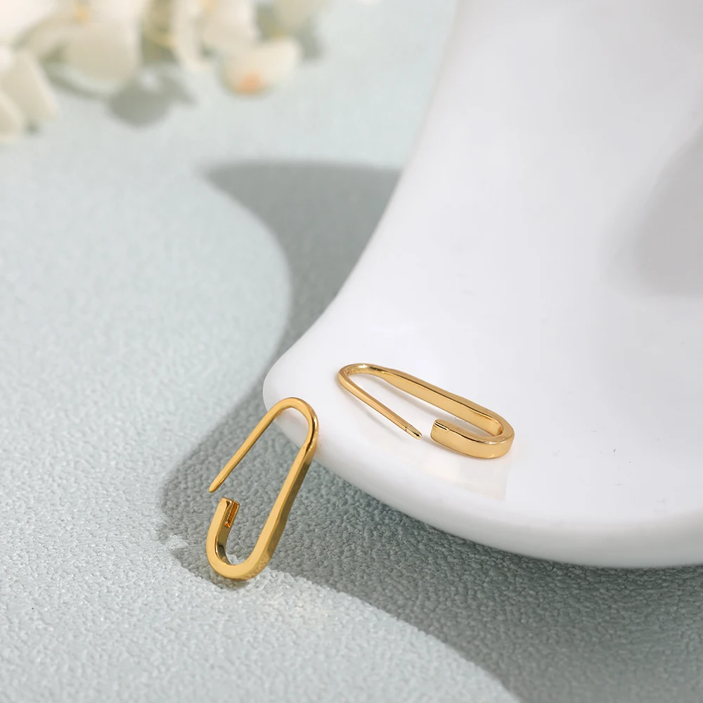 Simple U-shaped Safety Pin Stud Earrings Trendy Paper Clip Pin Copper Gold Color Earrings for Womne Girls Jewelry Wholesale