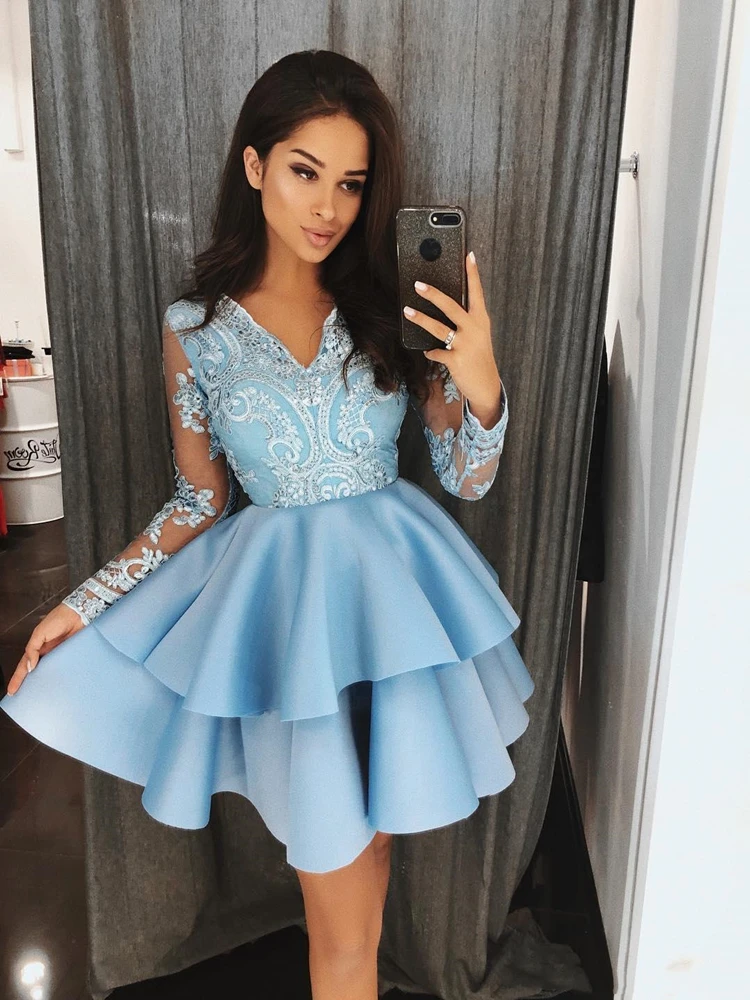 Lichtblauw V-hals Lace A Line Prom Dresses Lange Mouwen Applique Tiered Lagen Korte Party Cocktail Homecoming Jurken