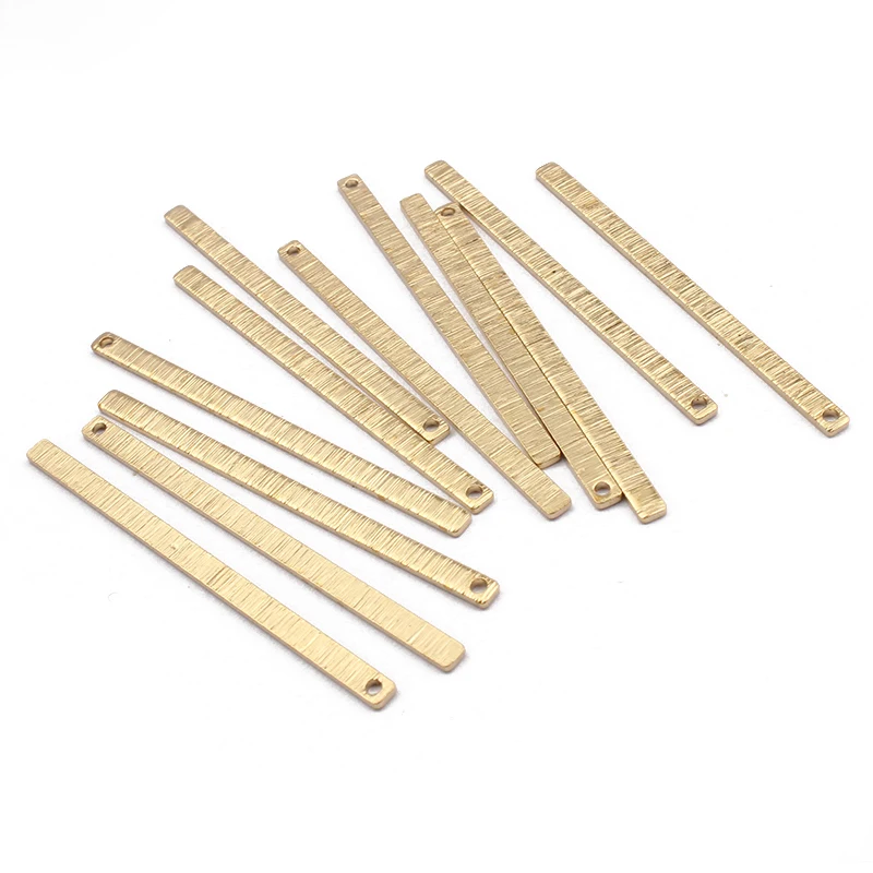 20 sztuk teksturowana biżuteria z mosiądzu 46.5x2.5mm długi pasek Bar Charms Stick wisiorek DIY kolczyki akcesoria do wyrobu biżuterii