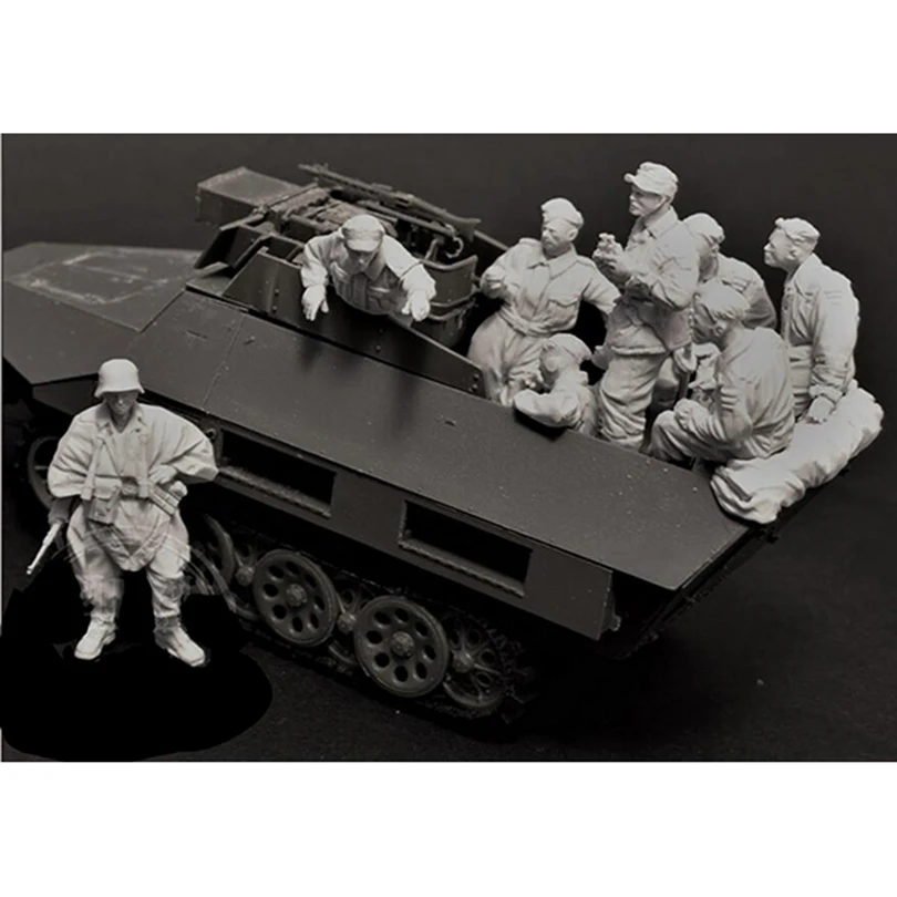 

New Unassembled 1/35 ancient crew include 11 man (NO CAR ) Resin Figure Unpainted Model Kit