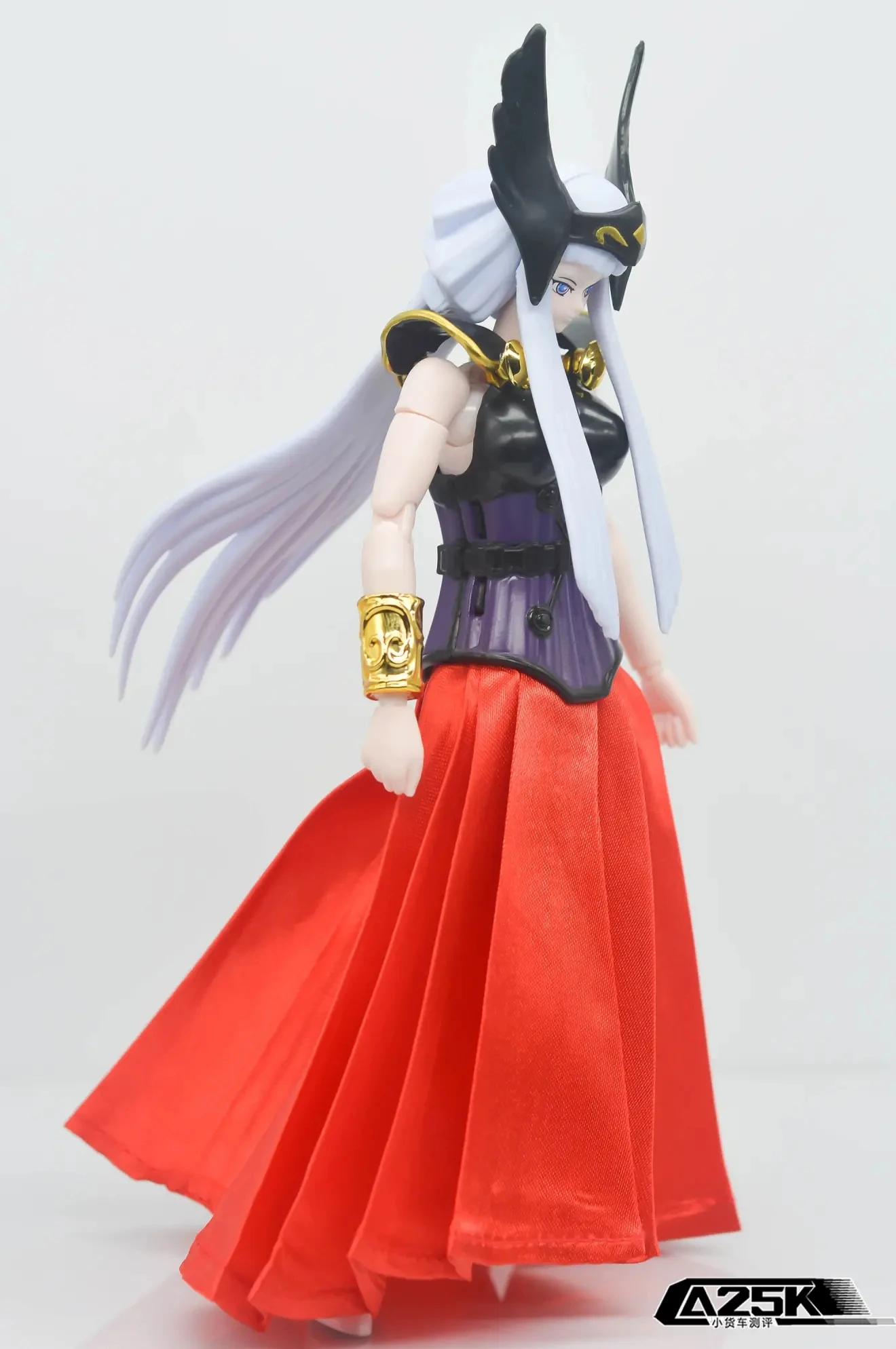 NT Model Saint Seiya Cloth Myth Polaris Hilda incluso due Set Dress Action Figure Model In Stock