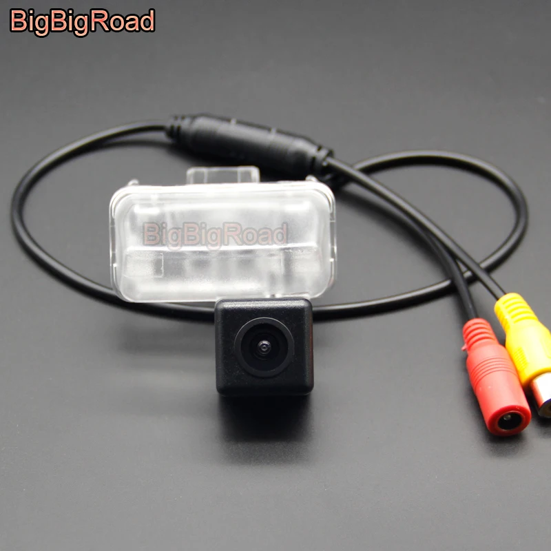 

BigBigRoad For Toyota Kluger EZ Highlander Levin Corolla E170 Prius 2014 2015 2016 Wireless Car Rear View Camera HD Color Image