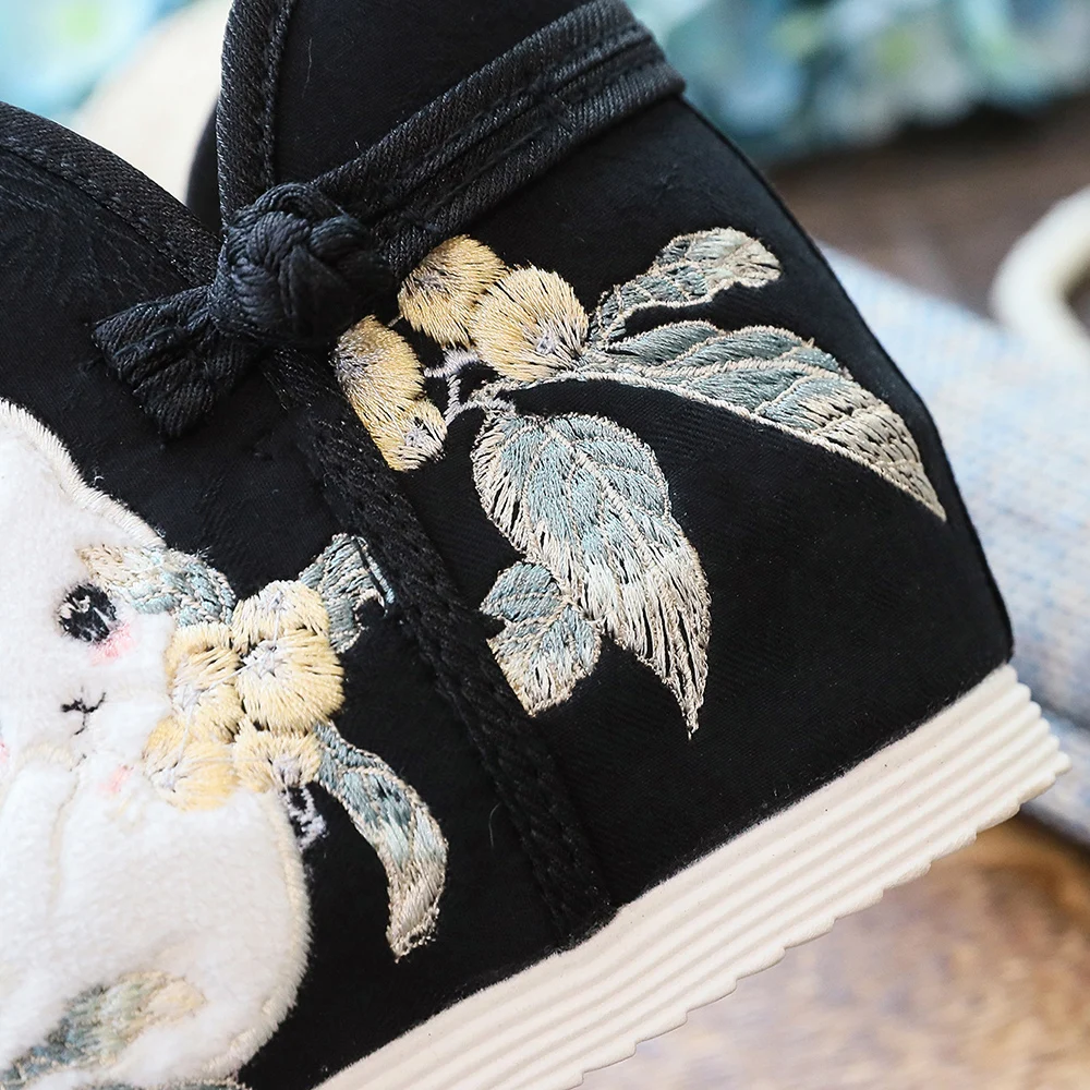 Veowalk Animal Embroidered Autumn Women Cotton Short Ankle Boots Comfortable Ladies Flat Booties Shoes Black Grey White Pink