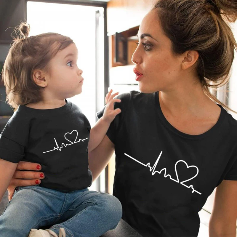 Mommy and  My heartbeat clothesT Shirt Family Matching Clothes Love Print T Shirt Mother and Daughter Clothes Family Look