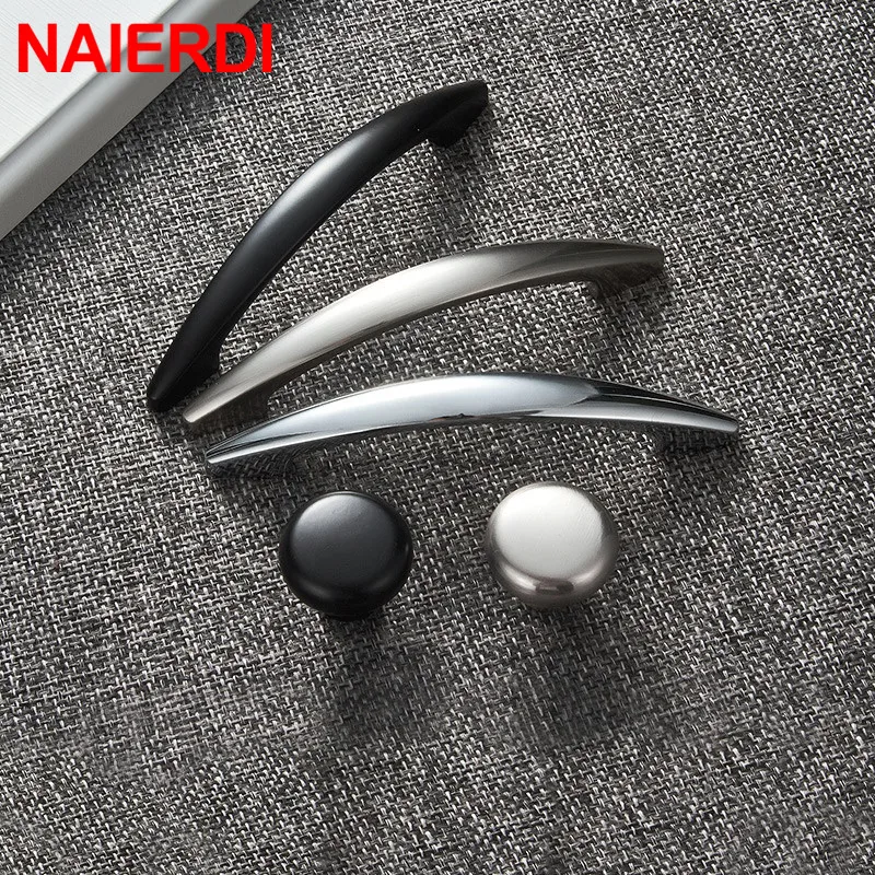 NAIERDI Bright chrome Handles Kitchen Cabinet Handles Solid Drawer Knobs Silver Cupboard Door Wardrobe Pulls Furniture Handle