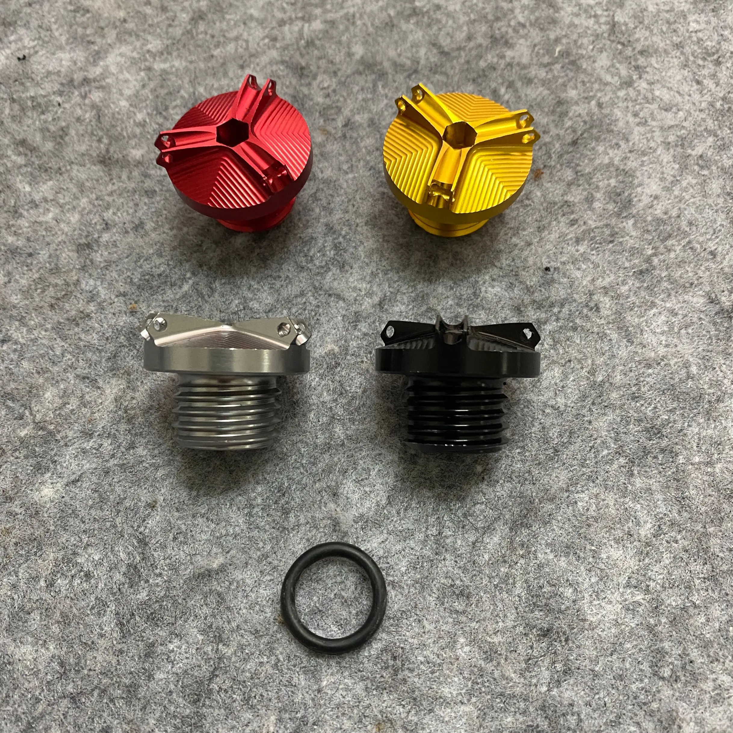 Motorcycle CNC Engine Oil Filter Cup Plug Cover Oil screw cap For DUCATI PANIGALE 899 1199 1199S 1299 1299S 848 DIAVEL XDIAVEL S