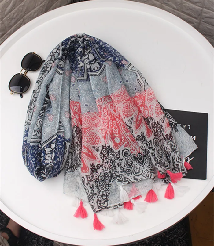 

2019 Newest Voile Vintage Flower Print Tassel Scarves Shawls Wrap Women Long Soft Floral Beach Scarf Hijab Free Shipping