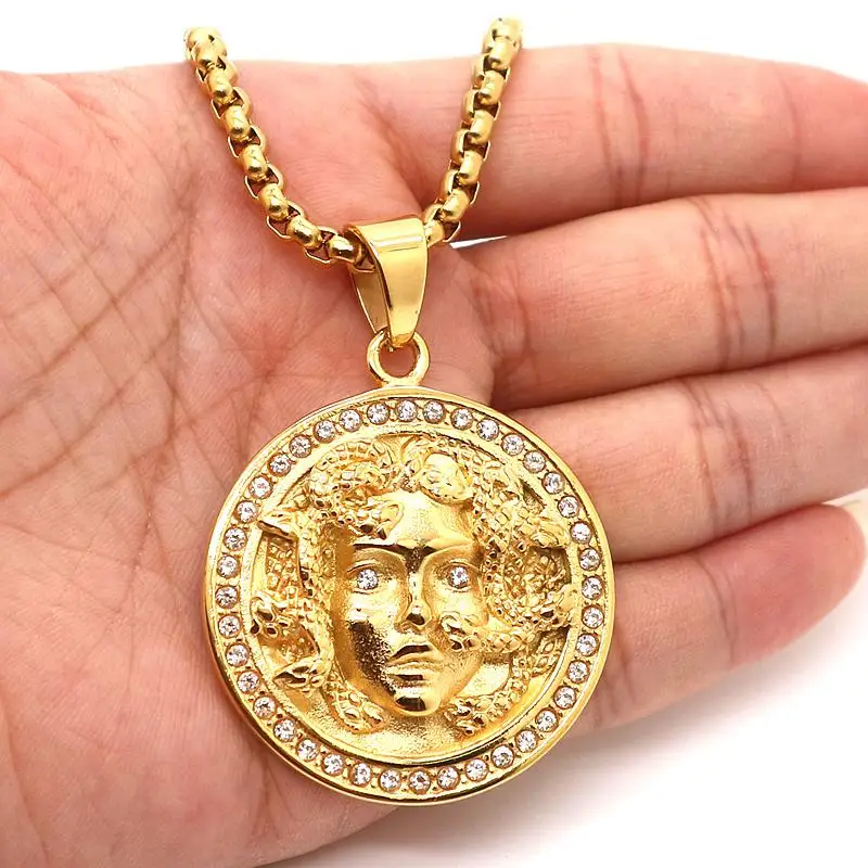 Mitologia greca antica Vintage collana con ciondolo rotondo in zircone Medusa per gioielli da donna con amuleto di tendenza di personalità