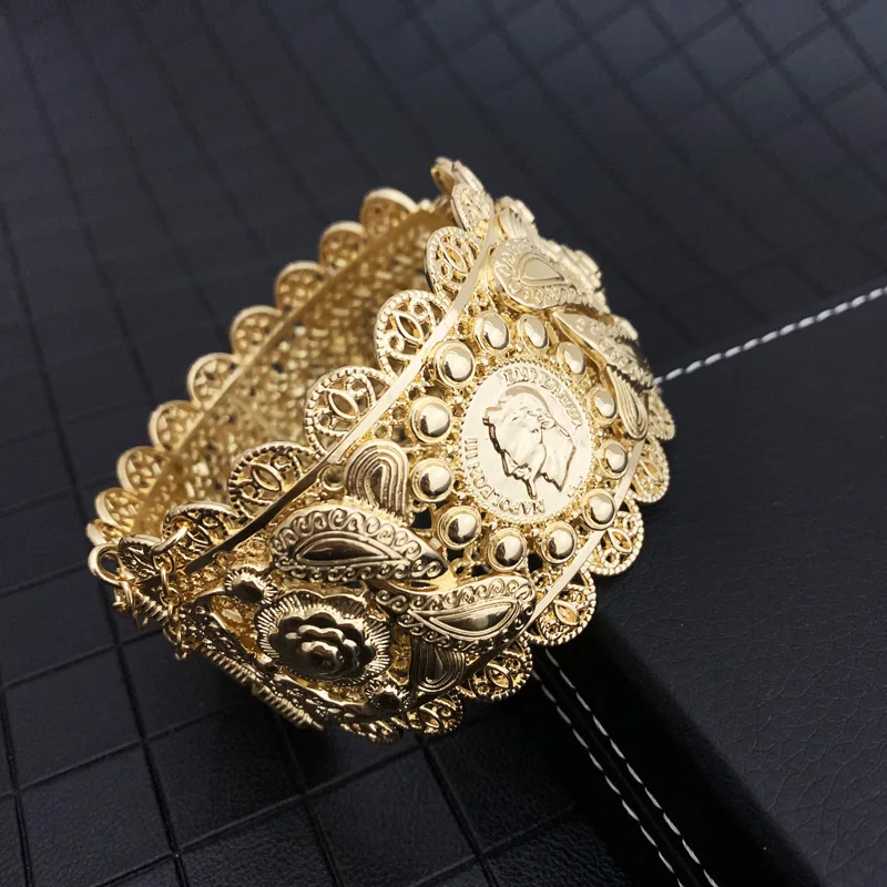 Chic Arab Bangle Cuff Bracelet untuk Wanita Warna Emas Aljazair Perhiasan Pernikahan Berongga Logam Arabesque Dubai Hadiah Pengantin