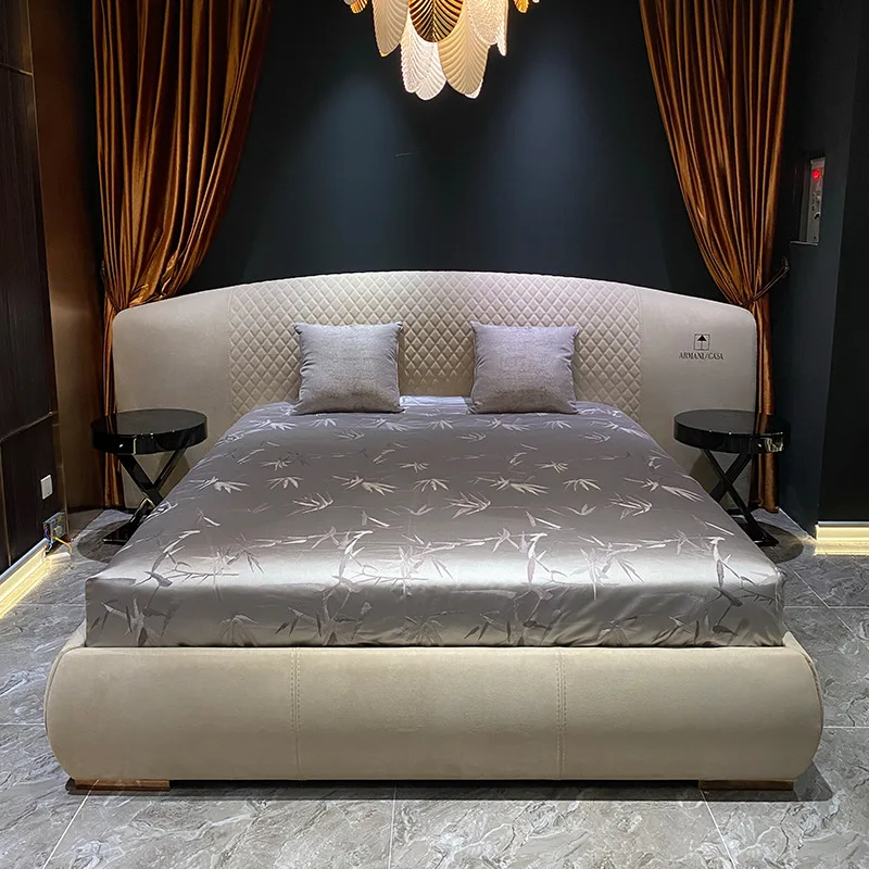 Post-Modern Italian Luxury Bedroom Bed Villa Furniture for Bedroom Bedside Table