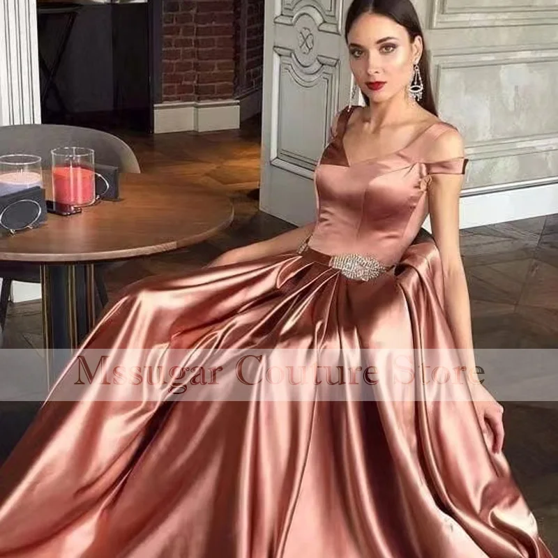 2021 Hoa Hồng Vàng Vũ Hội Đảng Đồ Bầu Người Yêu Satin Đính Hạt Lệch Vai Đầm Vestido De Fiesta Tự Làm