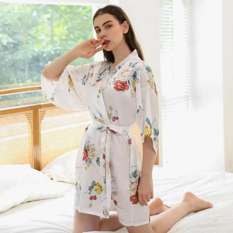 

Satin Women Kimono Bathrobe Gown Print Flower Robe Loose Intimate Lingerie Casual Sleepwear Bride Bridesmaid Wedding Robe