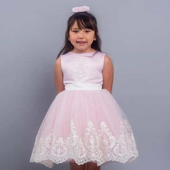 Rosa Tüll Spitze Knie Länge Baby Mädchen Geburtstag Party Kleid Großen Bogen Taufe Kleid Kinder Kleidung