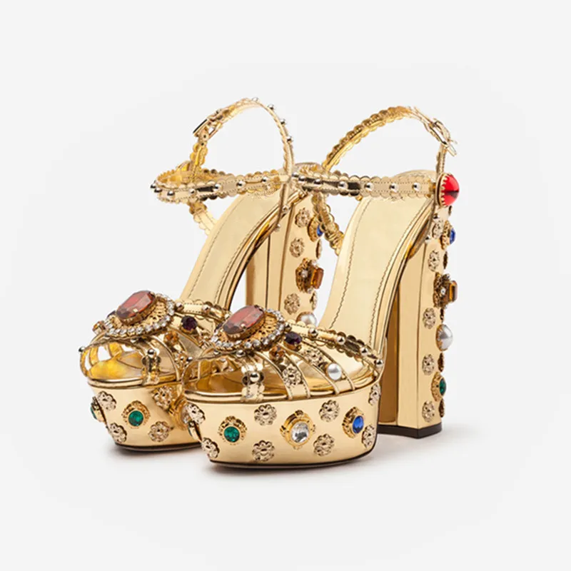 

Retro Gold Crystal Platform Ladies Sandals Thick Heel Rhinestone Bordered New T-Stage Shoes Buckle Strap Gladiator Sandals Women