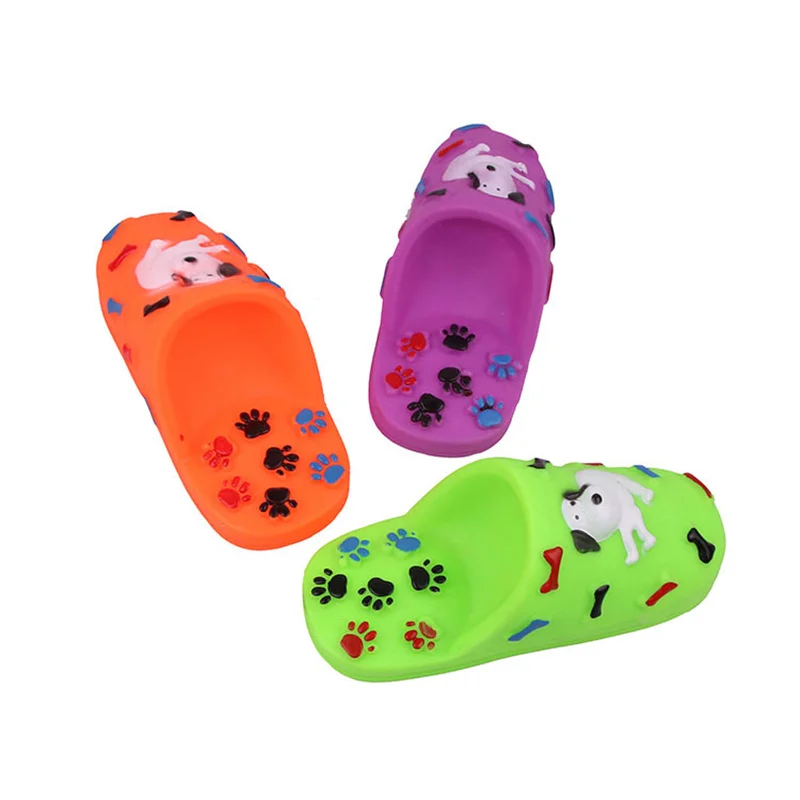 Pet Slipper Shape Squeaky Toys Puppy Chew Play Toys Dog Sound Toys PVC Doggy Play Squeaker Chewing Toy for Dog Pet Supplies